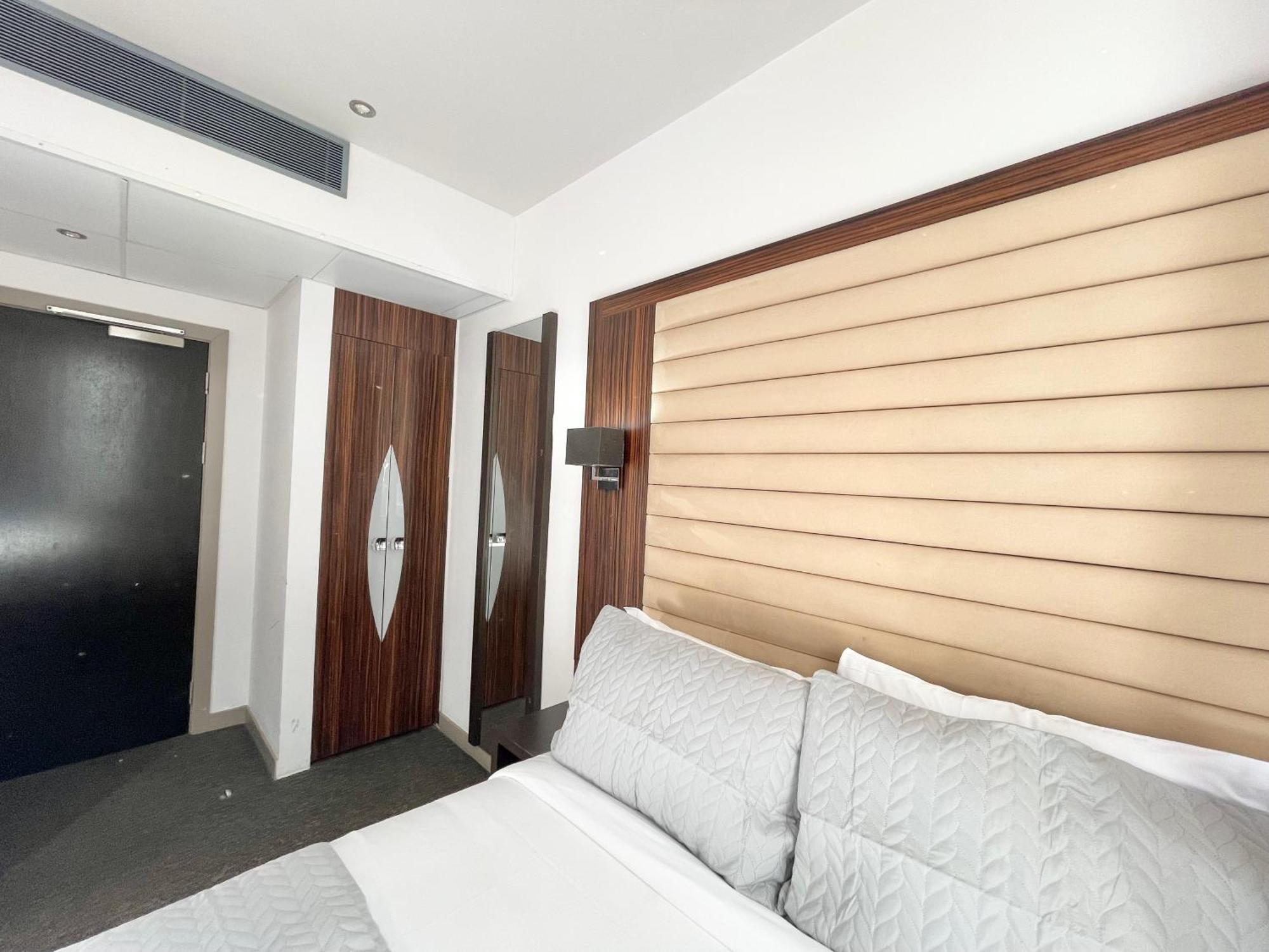 Maitrise Hotel Londra Dış mekan fotoğraf
