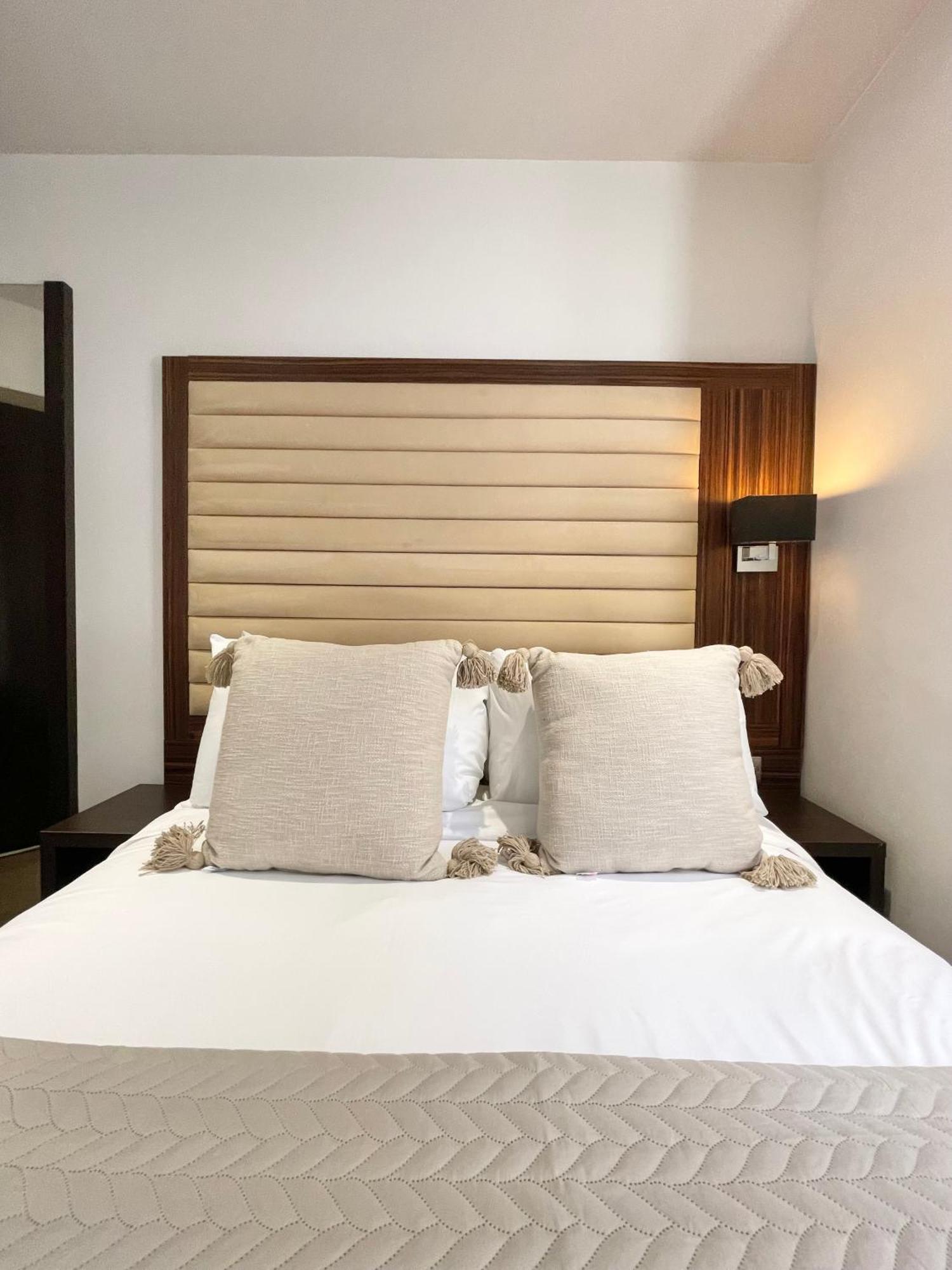 Maitrise Hotel Londra Dış mekan fotoğraf